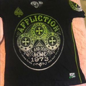 Men’s affliction shirt
